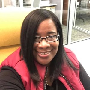 Meet your Posher, Renee